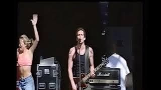 Download lagu Sugar Ray - Falls Apart (live)