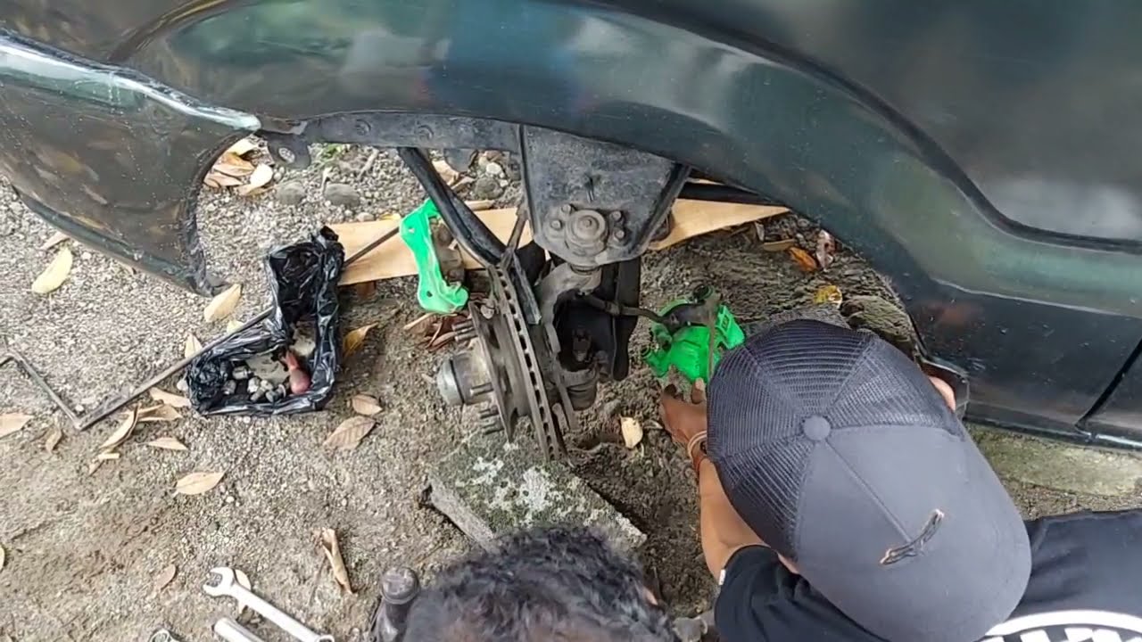 Ganti bushing arm lower/bawah isuzu panther,bunyi kriyet2 hilang stir auto anteng!