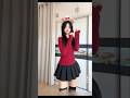 china bonita bailando en minifalda gris y blusa roja #asiatica #china