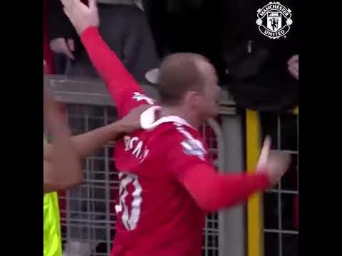 ウェイン ルーニー 衝撃のオーバーヘッド弾 バイシクル キック マンチェスターu Rooney Super Goal Manchester United Youtube