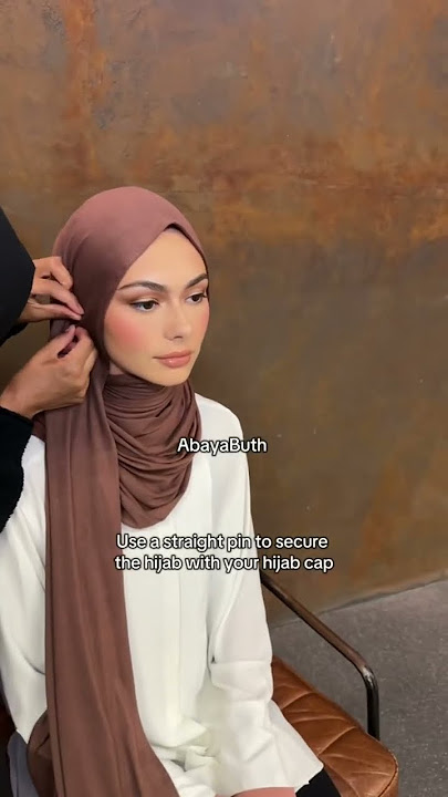 One Pin Jersey Hijab Tutorial