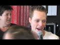 Moeder Wat Maak Je Een Herrie - Johnny Van Veldhoven.mpg
