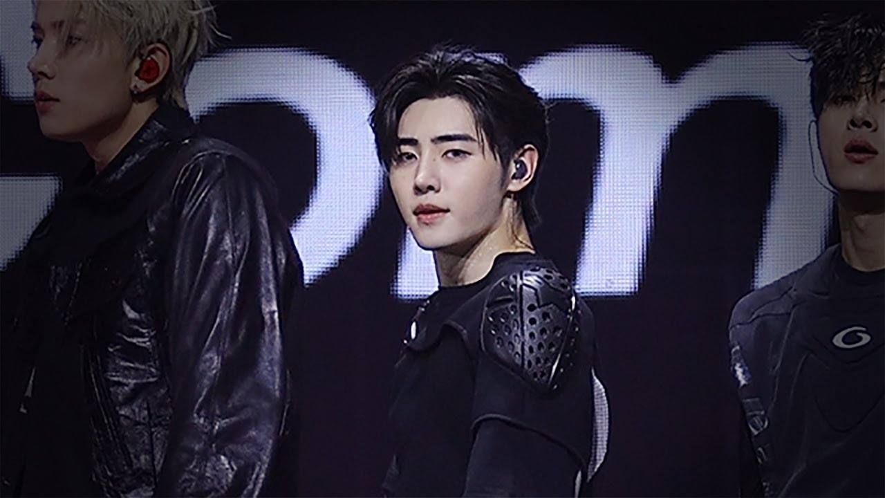 250110 ENHYPEN Outside 성훈 직캠 (SUNGHOON FANCAM) @GDA