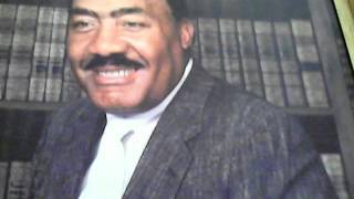 Poppa Hamilton sings until it comes down.