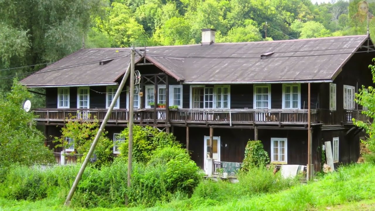 OJCOWSKI  PARK  NARODOWY  -  SPACER