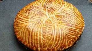 La Galette des Rois  فطيرة الملوك بحشوة لذيذة ومعلكة صدقوني غتندمو الى مجربتوهاش ومن اليوم متشريهاش