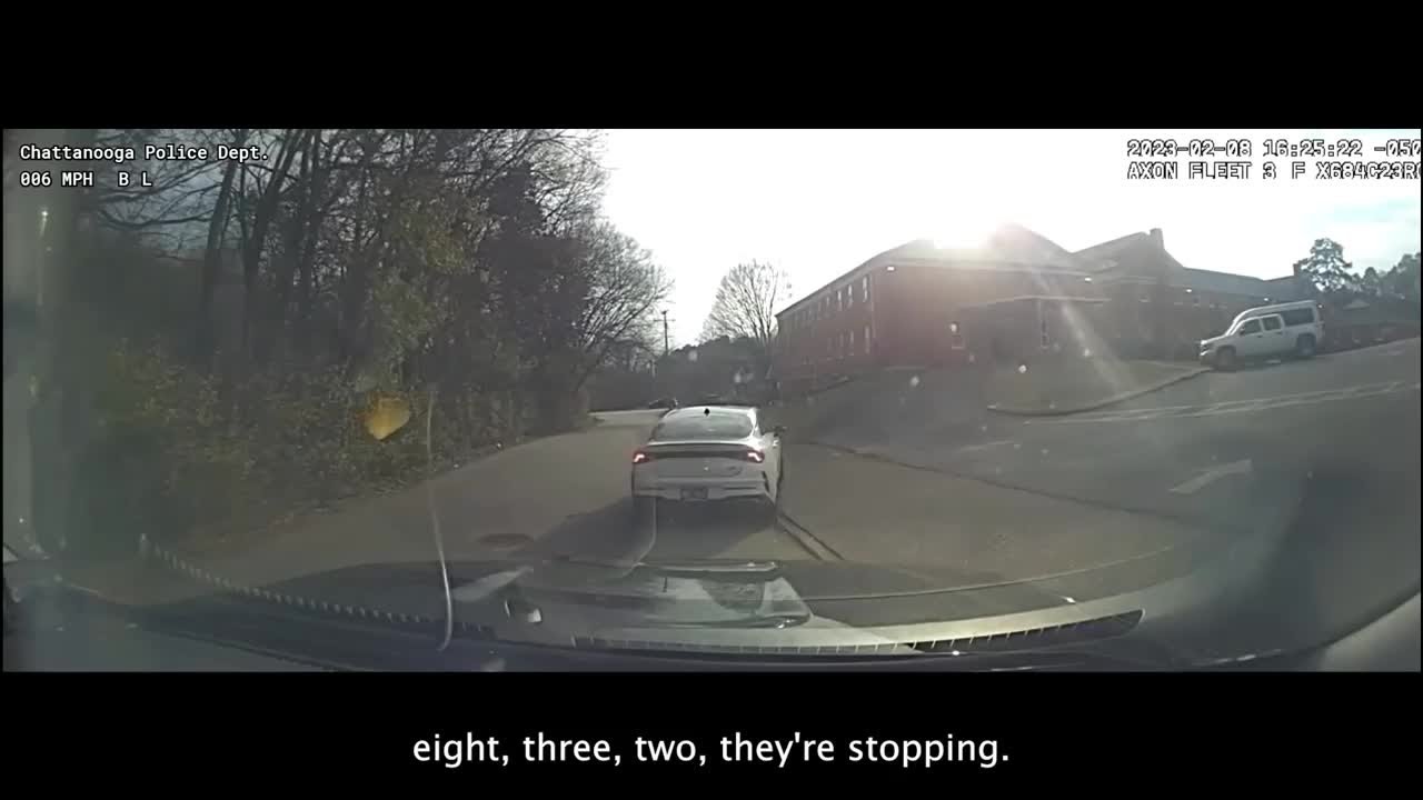Chattanooga police searching for suspect after shots fired - YouTube