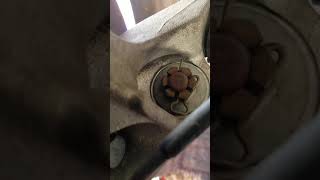 Correcting the negative camber on a 2010 Honda Odyssey rear wheels part 1