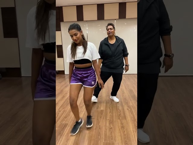 Ganesh Acharya Amazing Dance class=