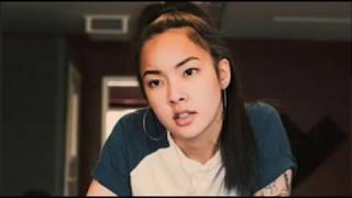 B.O.M.O ~Tatiana Manaois [ Lyrics Video]