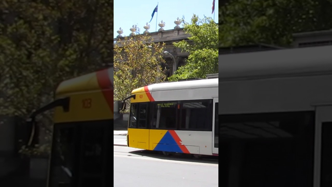 Adelaide Tram 🇦🇺 • Flexity Classic 103 • Rundle Mall • 04.01.2012