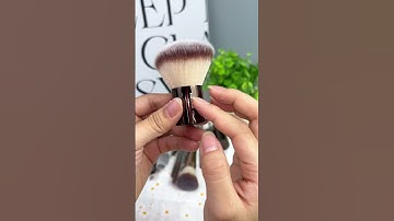 Cozy christmas vibes with home essentials #homedecor #diffuser