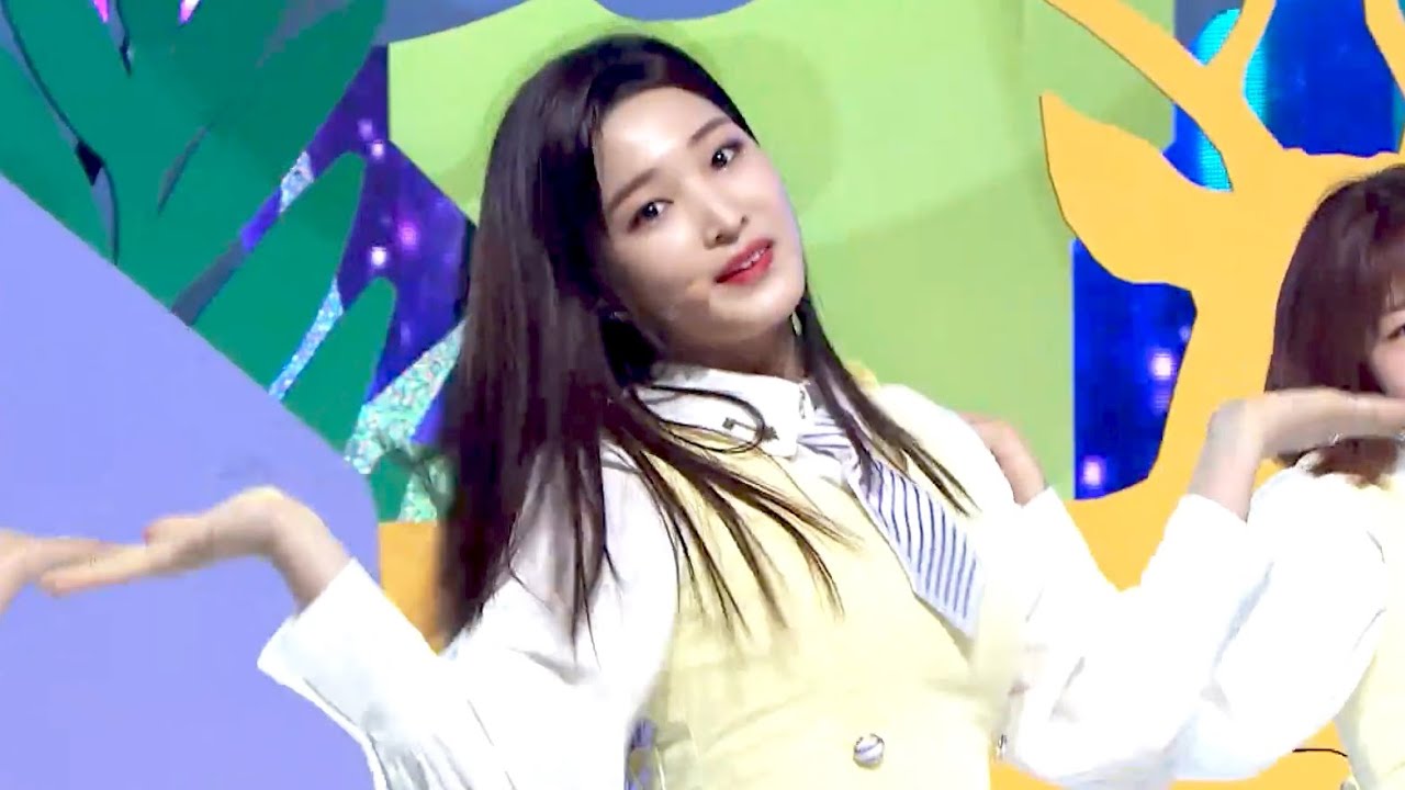 LABOUM(라붐) - Hwi hwi(휘휘) / 교차편집(stage mix)