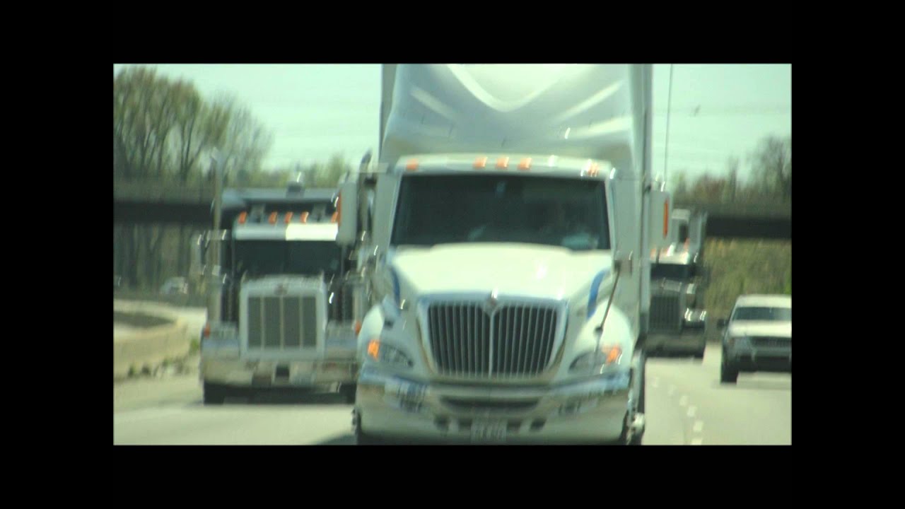 Three Big Rigs Convoy 3-Big Rigs - YouTube