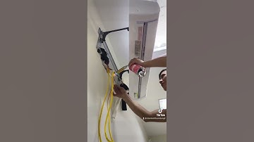 Bộ giá treo mặt lạnh hỗ trợ lắp ống âm tường cực kì tiện lợi anh em điện lạnh nào cũng nên có