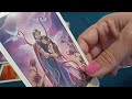 En Español ♑ - Capricornio-  Usa Tu Fuerza Interior- Lectura de Tarot De Amor y General de Abril&#39; 22