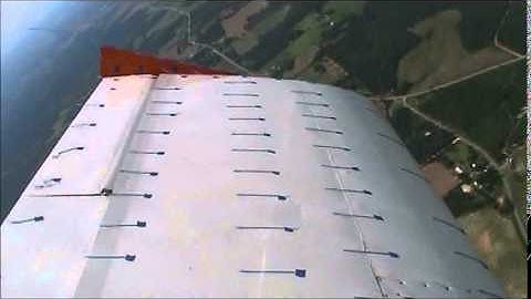 RV 4 wing yarn tufts stalls and spins