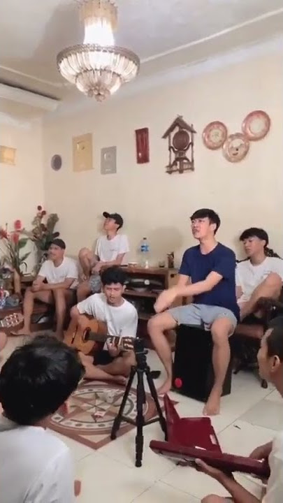 MELEPAS LAJANG  Cover by scalavacoustic #short #shorts #cover #melepaslajang #scalavacoustic