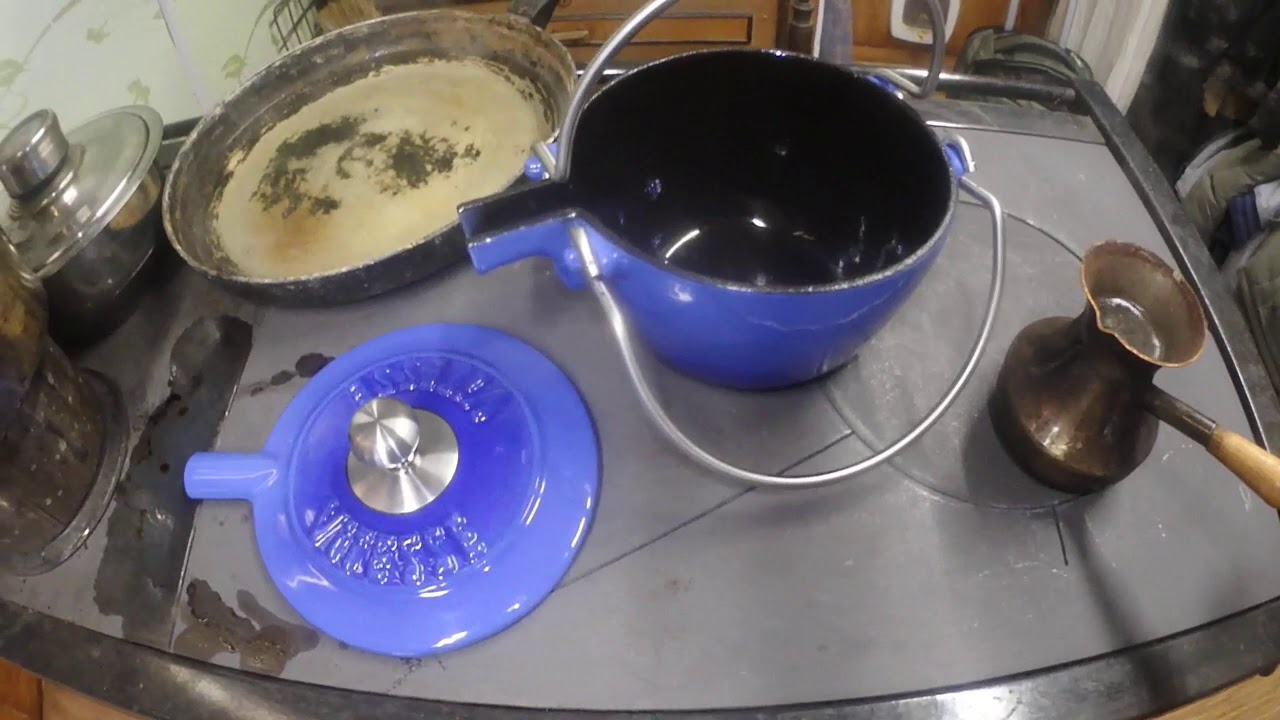 Чугун маслом не испортишь - YouTube