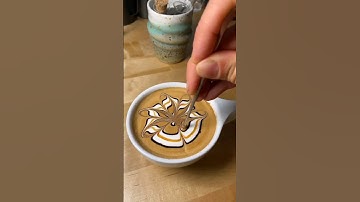 How to Make Easy and Beautiful Flower Latte Art ☕️🪷 #latteartcity #cafe #flower