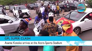 Asante Kotoko arrives at the Accra Sports Stadium for Hearts of Oak match