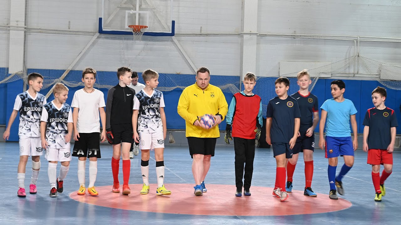 2023.01.15 мини-футбол Ершово - Кавалергард, матч в СК "Орленок" г ...