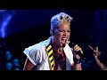 Pink Performs EPIC Medley Of Biggest Hits At 2017 MTV VMAs