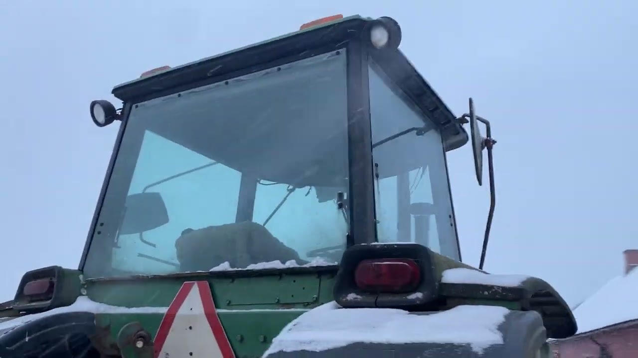 Traktor JOHN DEERE 4430 PS
