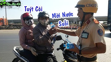 Bị CSGT tuýt còi, người dân về quê ăn tết bất ngờ được tặng nước suối | 🌿 Vũ Phong MTL 🌿