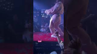 Llevando Perreo A La Disco