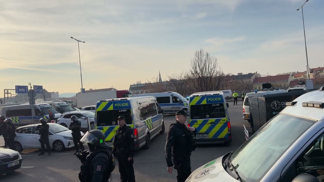 PŘÍJEZD FANOUŠKŮ BANÍKU OSTRAVA DO PRAHY