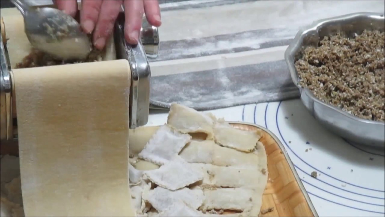 Pate à ravioli pasta 100% maison de préparation facile رافيولي بلحم