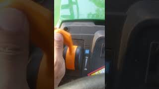 how to start a john deer s100 lawn tractor with john nguyen