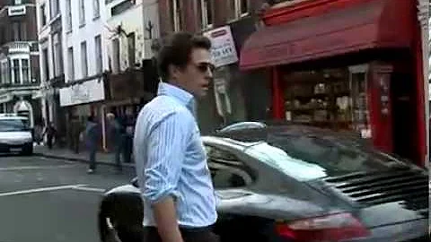 Quanti anni ha Hugh Grant l'attore?