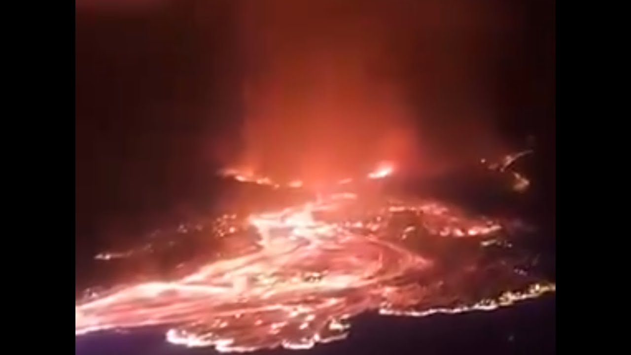 Nyiragongo volcano eruption at Congo
