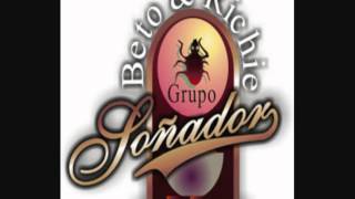 Video thumbnail of "Grupo Soñador - Un Bailador"