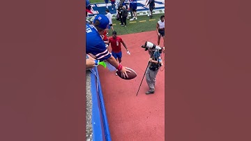 The Autograph Genius #shortvideo