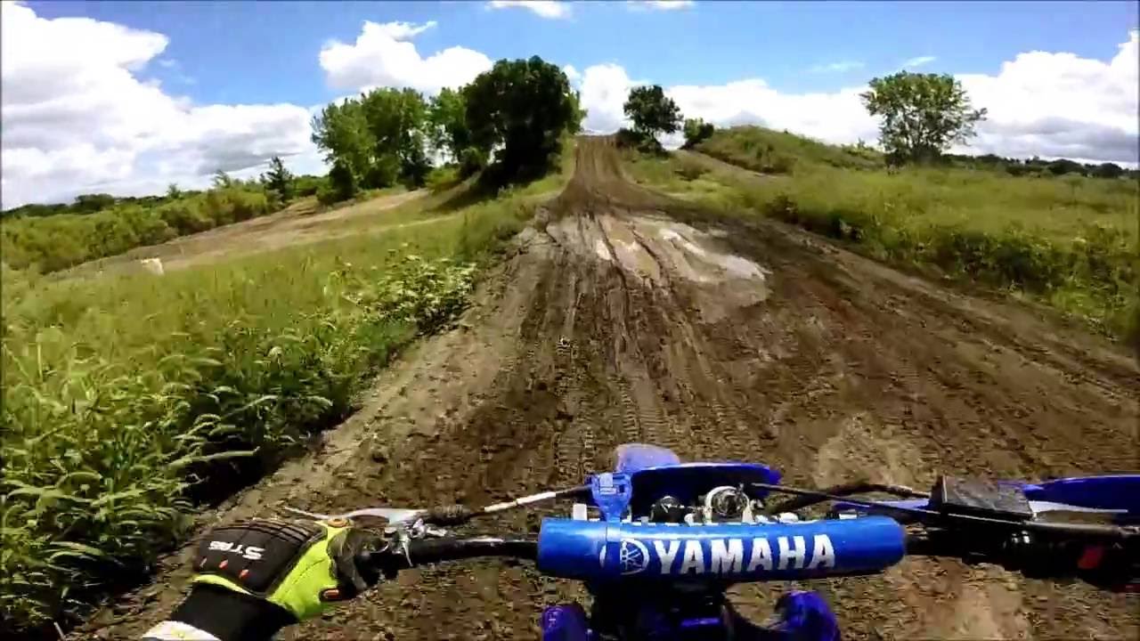 ttr 225 on a motocross track| Rocky Glen