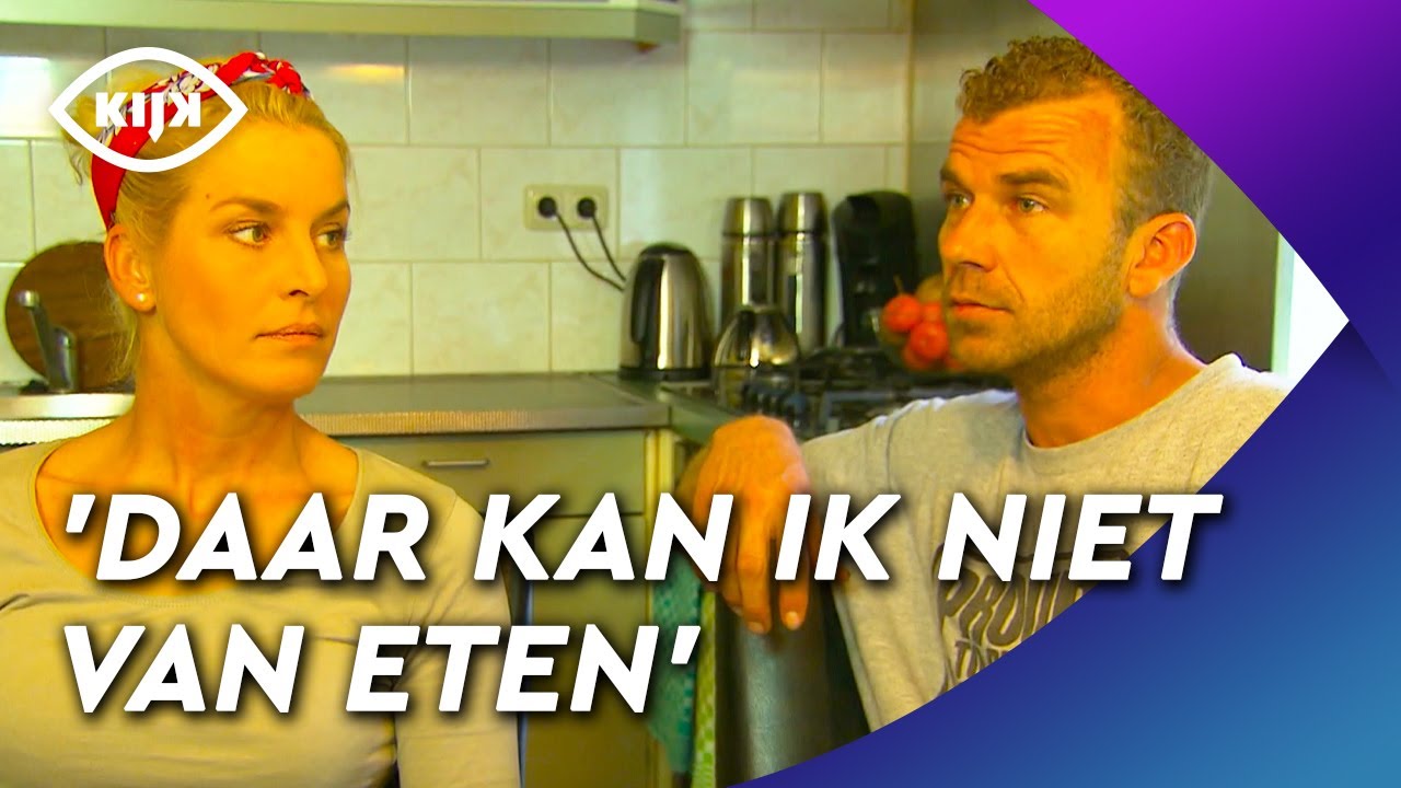 Kijkje in PORTEMONNEE van deze BOER Hoeveel Ben Je Waard? KIJK Klassiekers YouTube Kijkje in PORTEMONNEE van deze BOER Hoeveel Ben Je Waard? KIJK Klassiekers YouTube