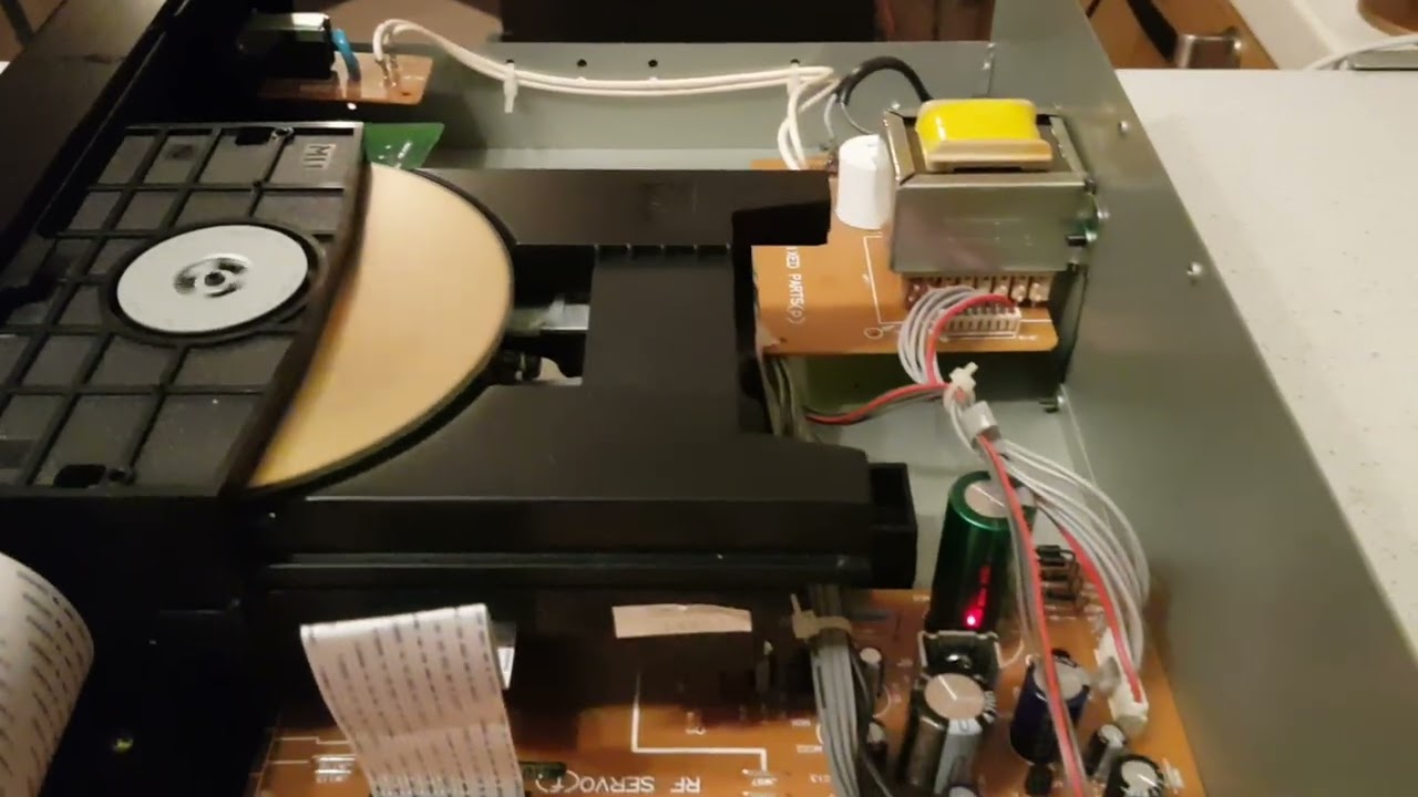 SANSUI CD-X317 89046086831 - YouTube