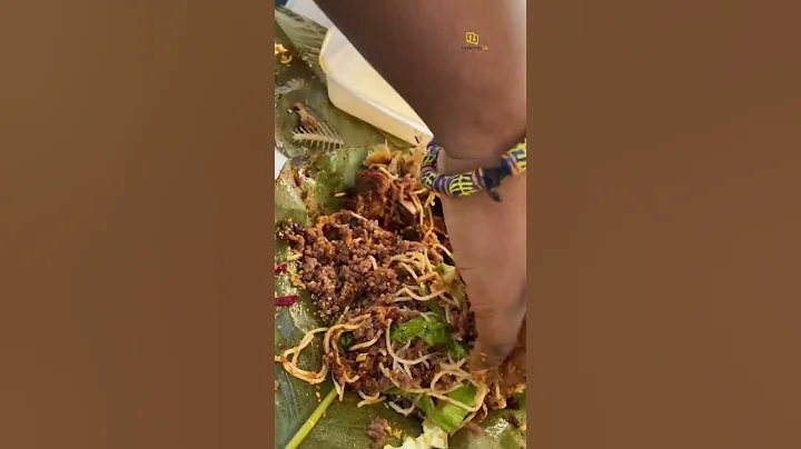 Sampling Waakye #youtubeshorts #shorts #waakye