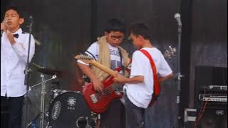 Kerangka Langit-kaisar (cover) by alkano band