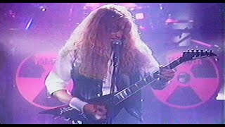 Megadeth - Hangar 18 [Live on Arsenio Hall Show, 1990] (High Quality) Resimi