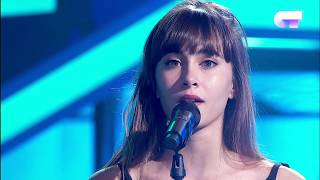 Смотреть клип Aitana - Chasing Pavements