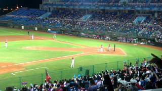 20131013 義大VSLAMIGO 陳金鋒8下代打!