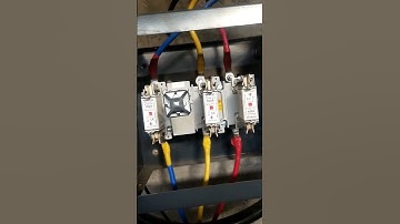 100 amp HRC fuse with disconnecting switch,.#convtrolpanel #electrician