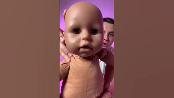 Нужно ли пеленать новорожденного?