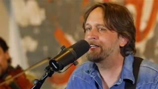 Creek Sessions: Hayes Carll - Times Like These