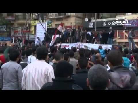 جماعة الإخوان تعلن تبني الدستور المصري بنسبة 64