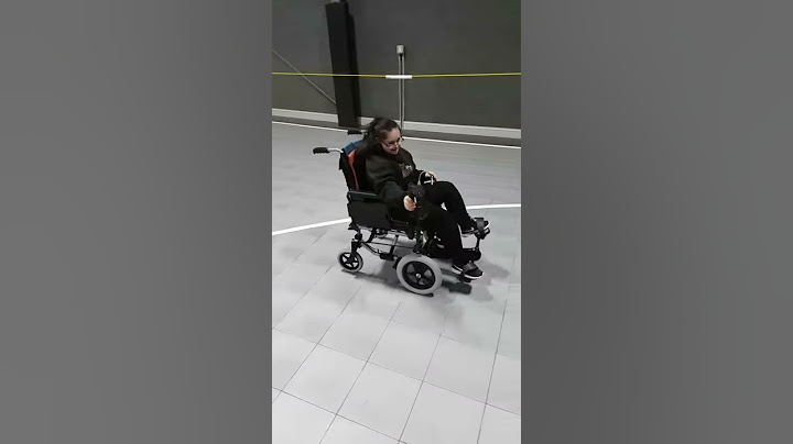 Movi Pedal wheelchair